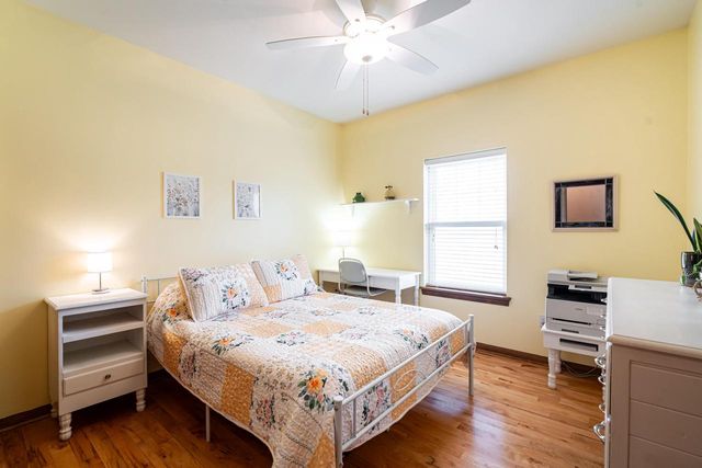 4915 Meadowview COURT, Grafton, WI 53024