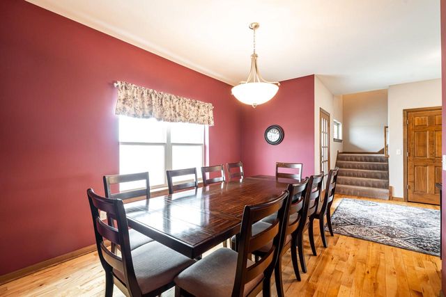 4915 Meadowview COURT, Grafton, WI 53024