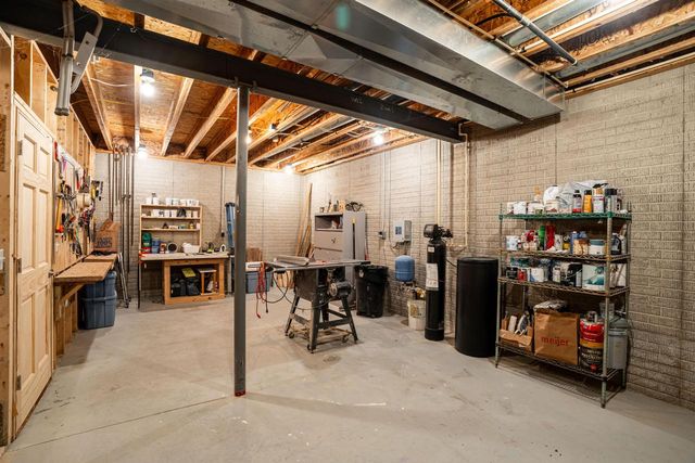 4915 Meadowview COURT, Grafton, WI 53024