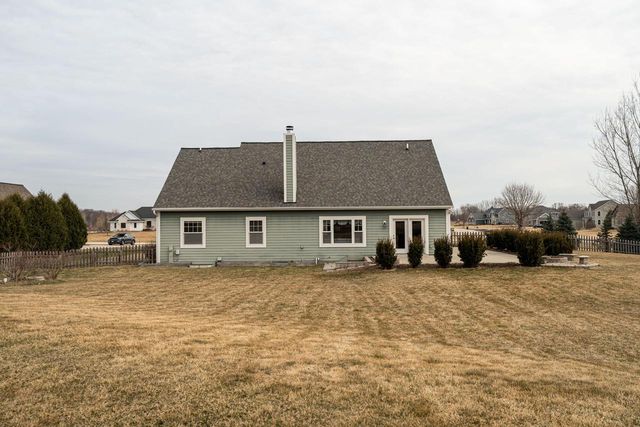 4915 Meadowview COURT, Grafton, WI 53024