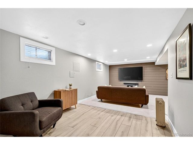 6550 Van Gordon Ct, Arvada, CO 80004