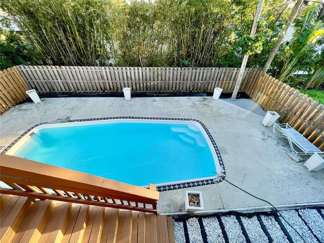 1726 NEVADA AVENUE NE, St Petersburg, FL 33703