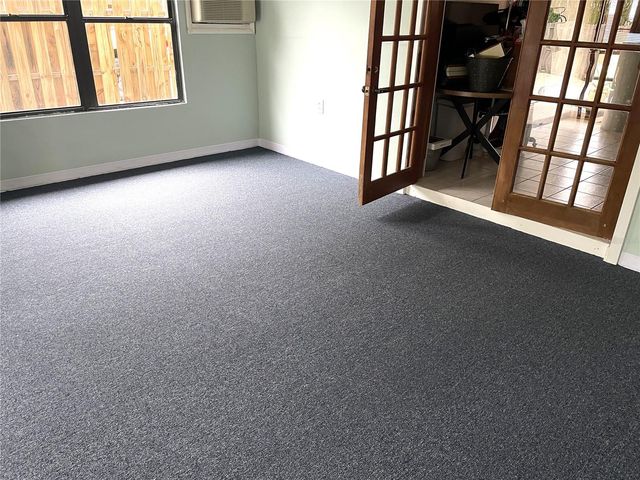 1726 NEVADA AVENUE NE, St Petersburg, FL 33703