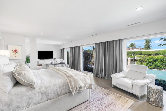 2855 NE 35th Street, Fort Lauderdale, FL 33306