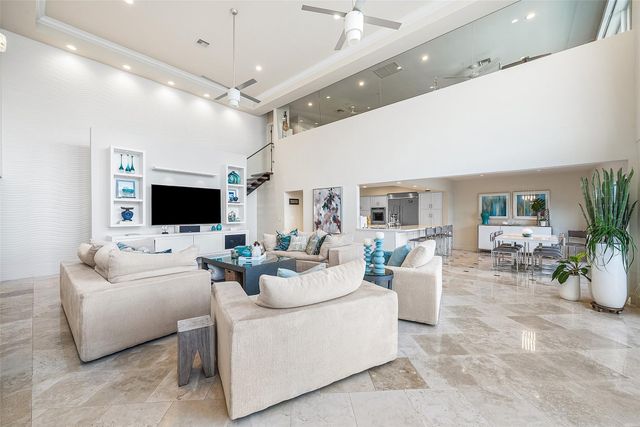 2855 NE 35th Street, Fort Lauderdale, FL 33306