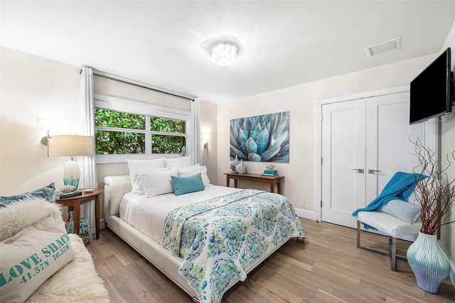 2855 NE 35th Street, Fort Lauderdale, FL 33306