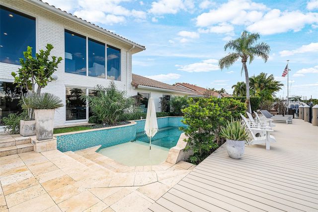 2855 NE 35th Street, Fort Lauderdale, FL 33306