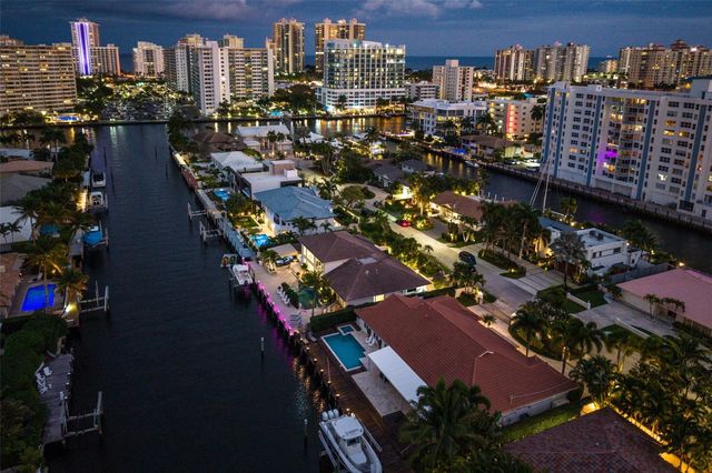 2855 NE 35th Street, Fort Lauderdale, FL 33306