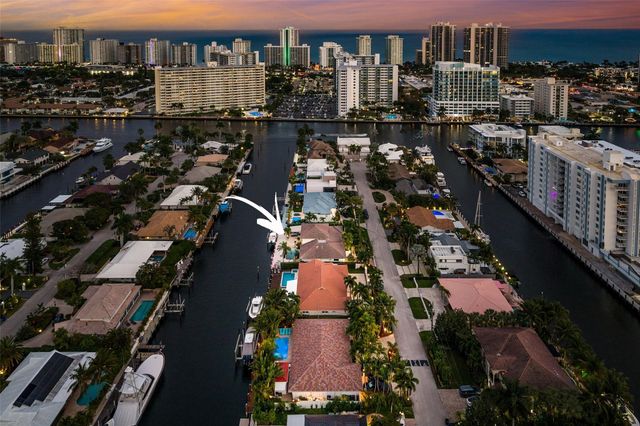 2855 NE 35th Street, Fort Lauderdale, FL 33306