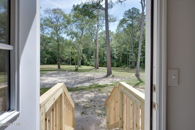 293 Meredith Road, Ridgeland, SC 29936