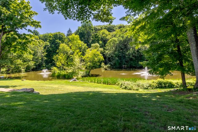 263 Peaceable Street, Ridgefield, CT 06877