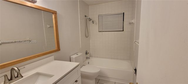 4621 SW 33rd Ave 5, Dania Beach, FL 33312