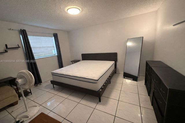 4621 SW 33rd Ave 5, Dania Beach, FL 33312