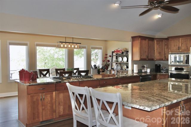 2712 Jutty Point Road, Liberty Hill, SC 29074