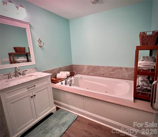 2712 Jutty Point Road, Liberty Hill, SC 29074