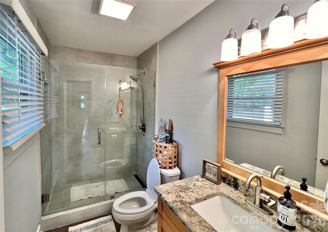 2712 Jutty Point Road, Liberty Hill, SC 29074