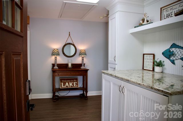 2712 Jutty Point Road, Liberty Hill, SC 29074