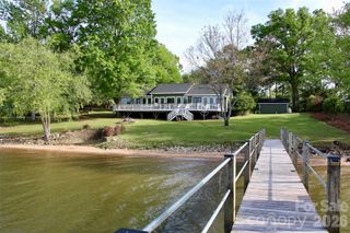 2712 Jutty Point Road, Liberty Hill, SC 29074