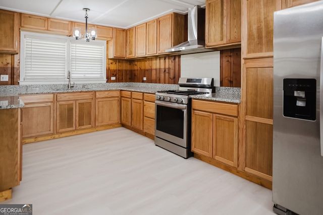 348 School Road, Hampton, GA 30228