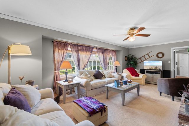 207 Green Lake Dr., Myrtle Beach, SC 29572