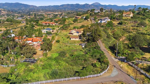 13658 Sage Mountain Lane, Jamul, CA 91935
