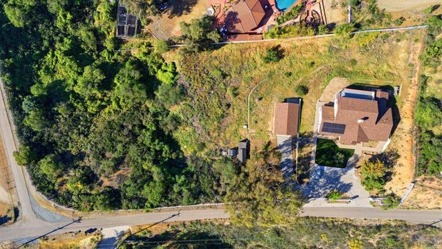 13658 Sage Mountain Lane, Jamul, CA 91935