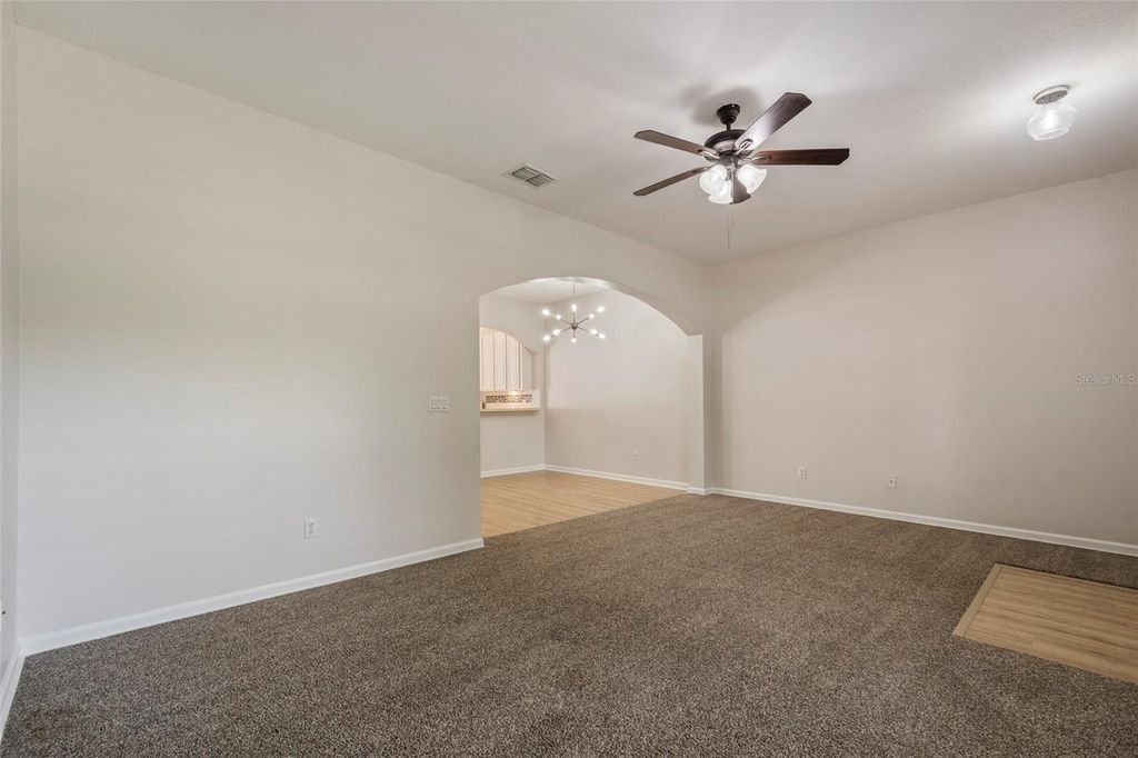 Image 24 of property listing at 9115 HUNTERS MILL DRIVE, Orlando, FL 32832