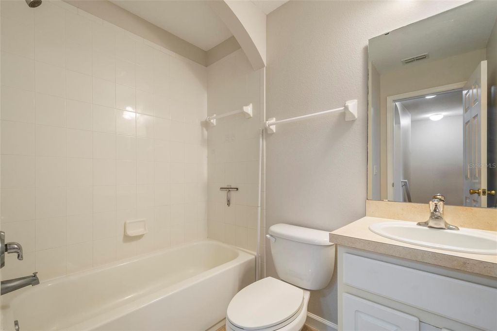 Image 35 of property listing at 9115 HUNTERS MILL DRIVE, Orlando, FL 32832