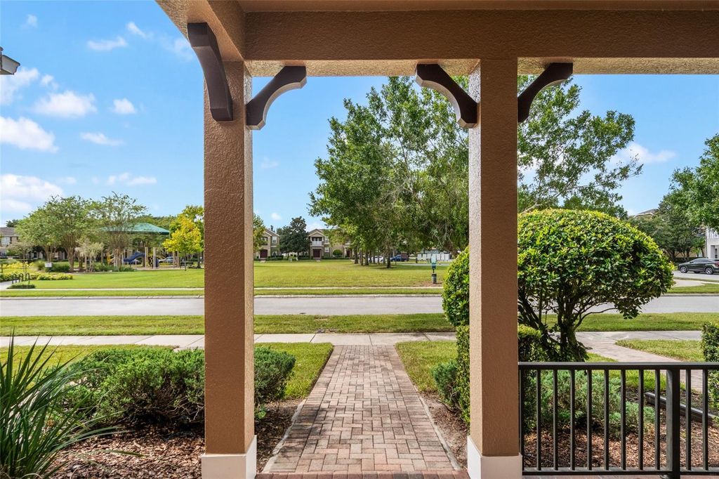 Image 43 of property listing at 9115 HUNTERS MILL DRIVE, Orlando, FL 32832