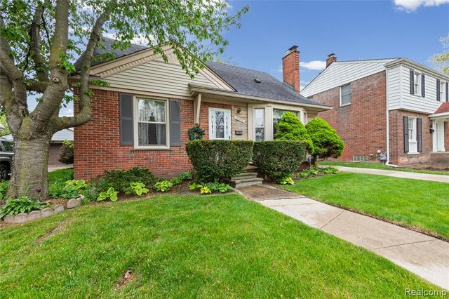 15093 White Avenue, Allen Park, MI 48101