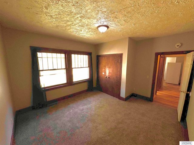 3109 N 45th Street, Omaha, NE 68104