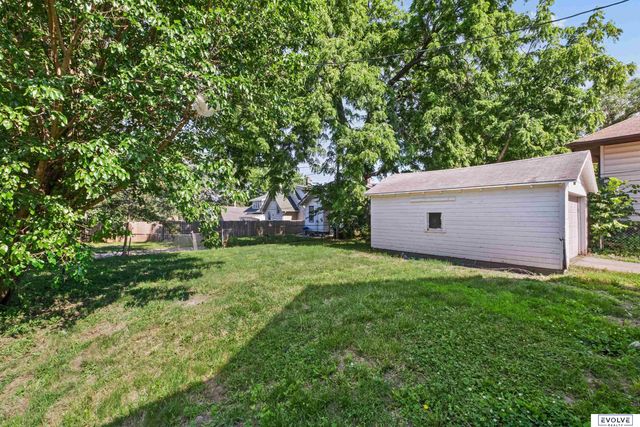 3109 N 45th Street, Omaha, NE 68104