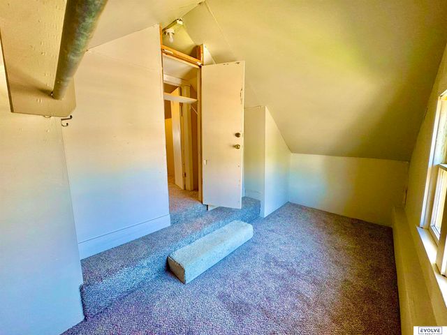 3109 N 45th Street, Omaha, NE 68104