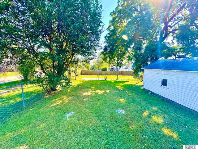 3109 N 45th Street, Omaha, NE 68104