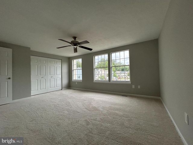 8738 CHESAPEAKE LIGHTHOUSE DR, North Beach, MD 20714