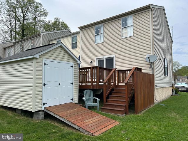 8738 CHESAPEAKE LIGHTHOUSE DR, North Beach, MD 20714