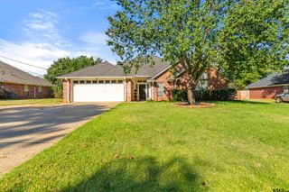 706 Maji, Whitehouse, TX 75791