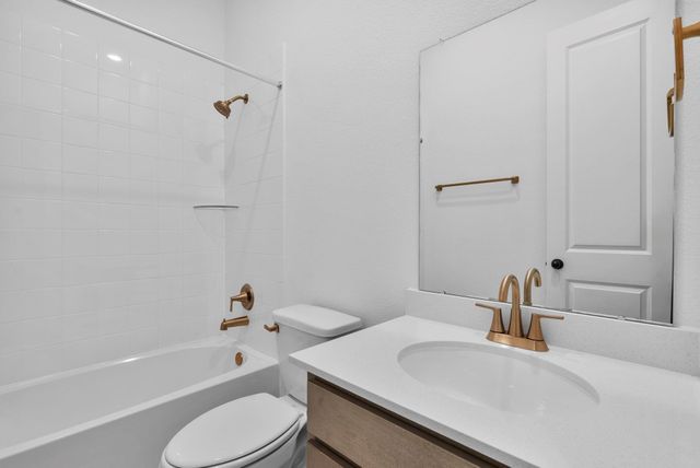 5011 Field Sparrow Lane, Rosenberg, TX 77471