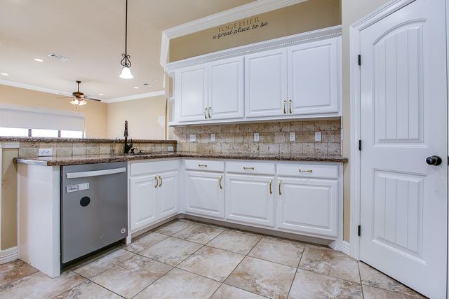 1806 Pine Valley Street, San Angelo, TX 76904