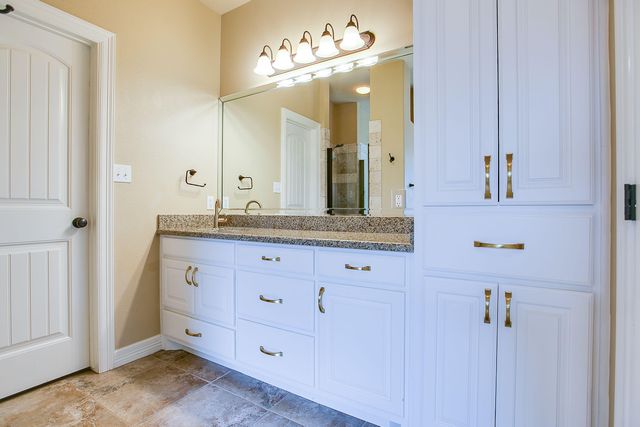 1806 Pine Valley Street, San Angelo, TX 76904