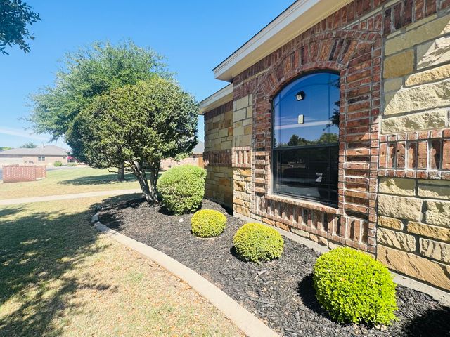 1806 Pine Valley Street, San Angelo, TX 76904