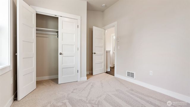 40 Trader Lane, Port Ludlow, WA 98365