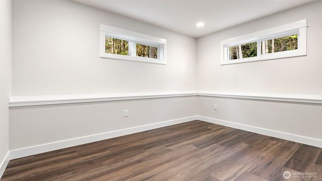 40 Trader Lane, Port Ludlow, WA 98365