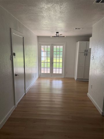 11221 Trail Lane, Balch Springs, TX 75180