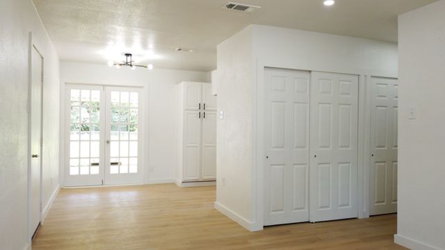 11221 Trail Lane, Balch Springs, TX 75180