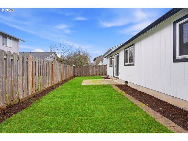 7259 Se HARNISH St, Hillsboro, OR 97123