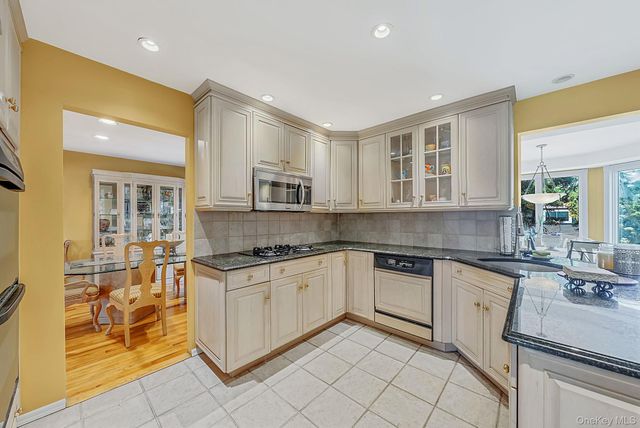 2920 Judith Drive, Merrick, NY 11566