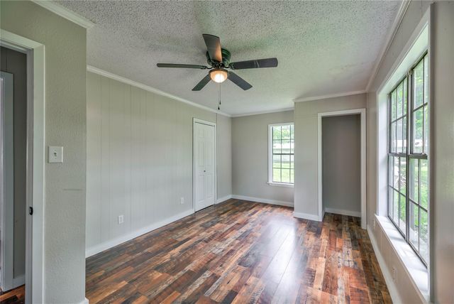 428 Lakewood Drive, Trinity, TX 75862