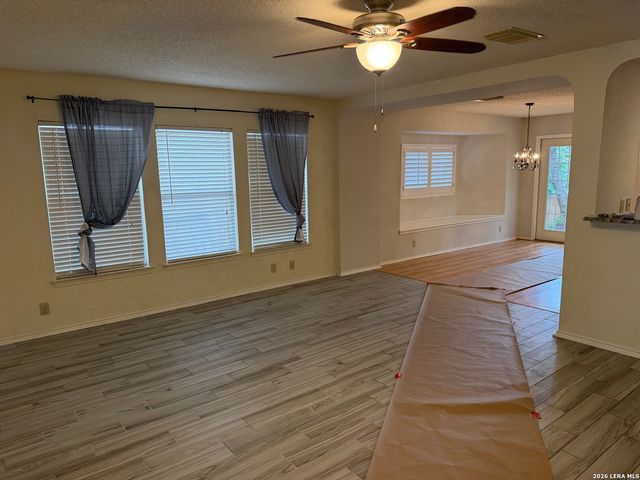9034 Limestone Hill, San Antonio, TX 78254