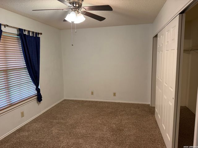 9034 Limestone Hill, San Antonio, TX 78254